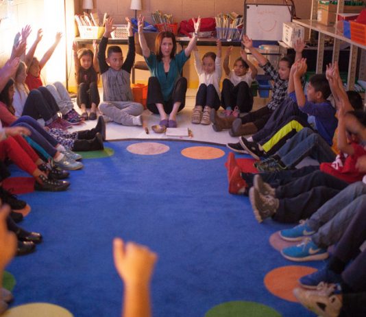 Should Schools Teach Mindfulness? Should Schools Teach Mindfulness?