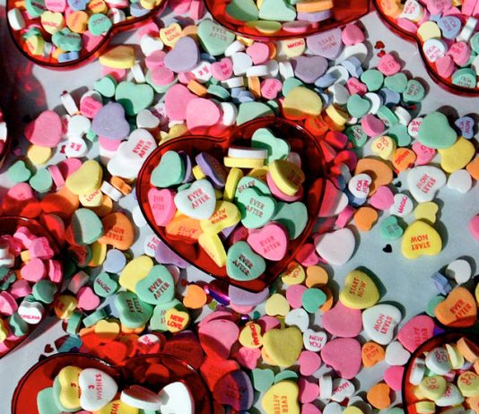 Valentine’s Day Across the Curriculum: Exploring the History, Literature, Economics, Science, Math and Psychology of Love and Romance Valentine’s Day Across the Curriculum: Exploring the History, Literature, Economics, Science, Math and Psychology of Love and Romance