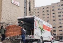 Learning With: ‘“Mockingbird” Producer Reconsiders, Letting Local Plays Go Forward’ Learning With: ‘“Mockingbird” Producer Reconsiders, Letting Local Plays Go Forward’