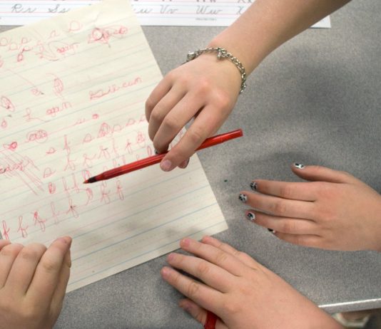 Learning With: ‘Cursive Seemed to Go the Way of Quills and Parchment. Now It’s Coming Back.’ Learning With: ‘Cursive Seemed to Go the Way of Quills and Parchment. Now It’s Coming Back.’