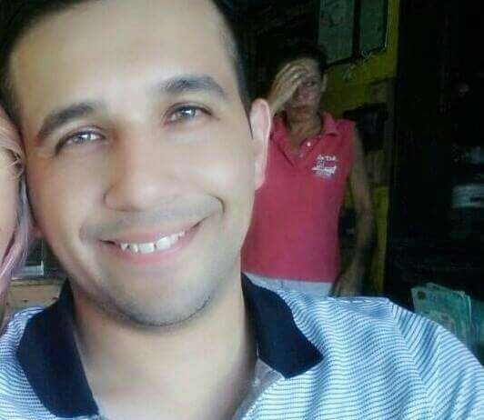 HOW HAS TECHNOLOGY CHANGED EDUCATION? HOW HAS TECHNOLOGY CHANGED EDUCATION?