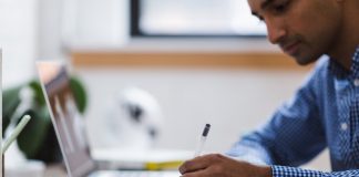 How Should Students Take Notes? How Should Students Take Notes?