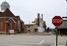 Big City, Small Town Big City, Small Town