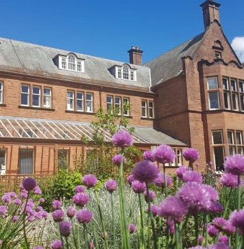 University of Glasgow Set to Launch Online Master’s in End of Life Studies on FutureLearn University of Glasgow Set to Launch Online Master’s in End of Life Studies on FutureLearn