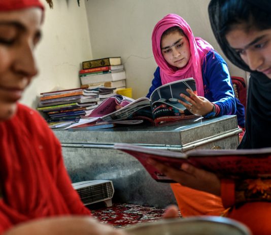 Lesson of the Day: ‘Anxious and Cooped Up, 1.5 Million Kashmiri Children Are Still Out of School’ Lesson of the Day: ‘Anxious and Cooped Up, 1.5 Million Kashmiri Children Are Still Out of School’