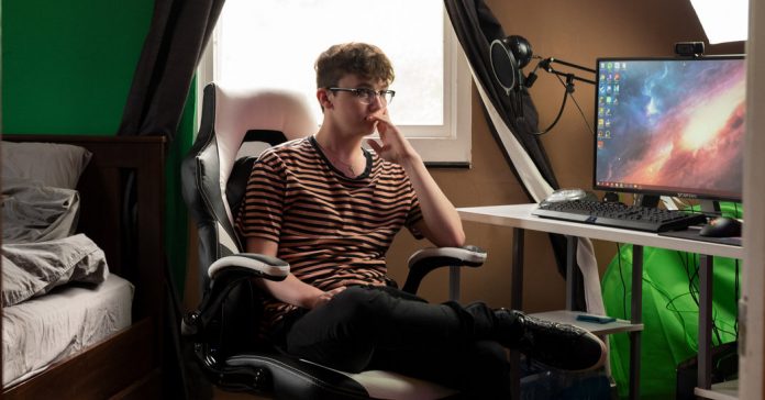 Have You Ever Tried to Make Money Online? Have You Ever Tried to Make Money Online?