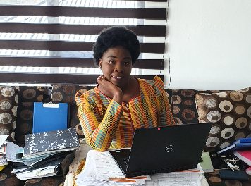 Mafusi Anna Makhuvhela: “You must be the change you want to see.” Mafusi Anna Makhuvhela: “You must be the change you want to see.”