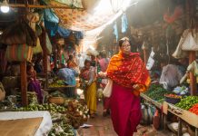 A Portrait of a Market in India Run Solely by Women A Portrait of a Market in India Run Solely by Women