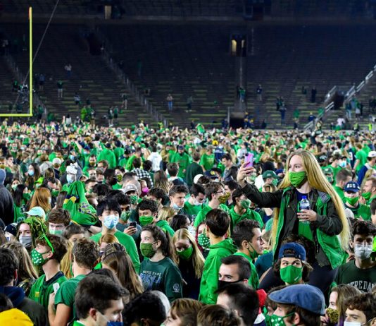 Crowds and Covid Crowds and Covid