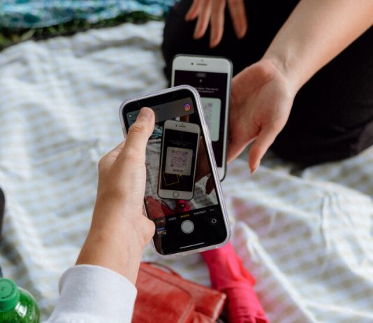 How Does Social Media Affect Your Mental Health? How Does Social Media Affect Your Mental Health?