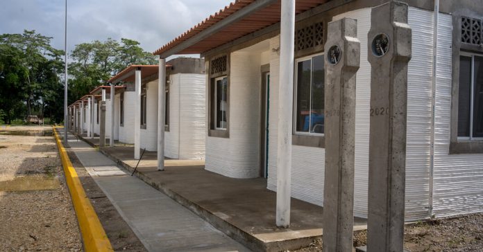 Lesson of the Day: ‘How an 11-Foot-Tall 3-D Printer Is Helping to Create a Community’ Lesson of the Day: ‘How an 11-Foot-Tall 3-D Printer Is Helping to Create a Community’