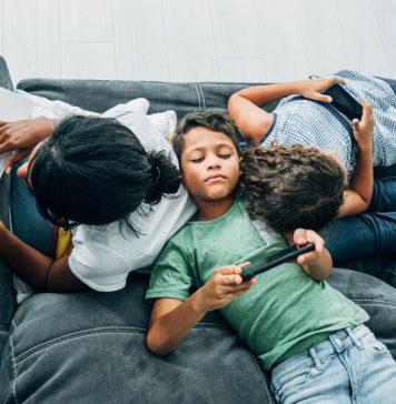 Does Your Family Need to Cut Down on Screen Time? Does Your Family Need to Cut Down on Screen Time?