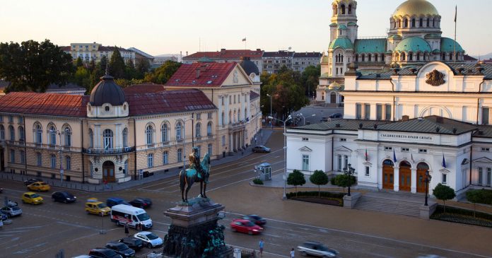 Weekly Accessible Learning Activities: Melting Glaciers, Helping Adults and a Geography Quiz