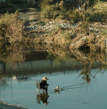 Vocabulary in Context: Urban Fishermen Vocabulary in Context: Urban Fishermen