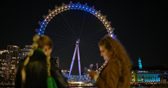 Lit-Up Landmarks