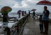 Summer Reading Contest Winner Week 7: On ‘Is the World Really Falling Apart, or Does It Just Feel That Way?’ Summer Reading Contest Winner Week 7: On ‘Is the World Really Falling Apart, or Does It Just Feel That Way?’