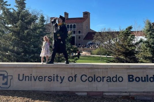 Discover how Luis Plata was able to gain a master’s and certificate while working full time Discover how Luis Plata was able to gain a master’s and certificate while working full time