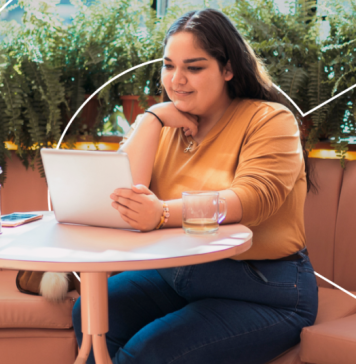 New Coursera survey shows high demand for industry microcredentials from students and employers in tight labor market New Coursera survey shows high demand for industry microcredentials from students and employers in tight labor market