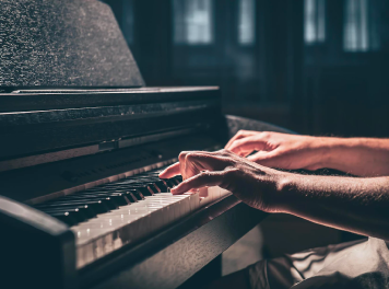 Learn to Play an Irish Instrument Learn to Play an Irish Instrument