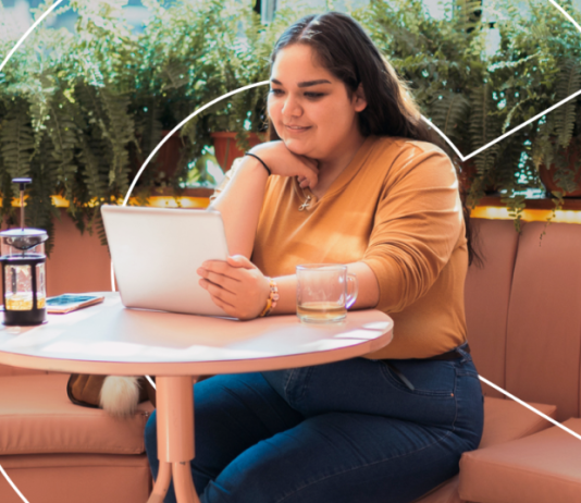 New Coursera survey shows high demand for industry micro-credentials from students and employers in tight labor market New Coursera survey shows high demand for industry micro-credentials from students and employers in tight labor market