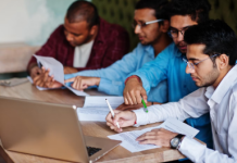 How to Choose the Right LMS for Your Business How to Choose the Right LMS for Your Business