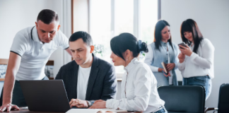 What is an LMS and How to Use It for Employee Training? What is an LMS and How to Use It for Employee Training?