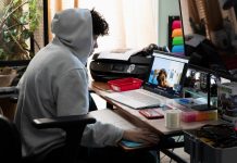 Is Online Learning Effective? Is Online Learning Effective?