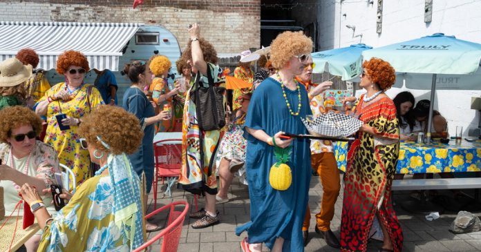 What’s Going On in This Picture? | Sept. 25, 2023