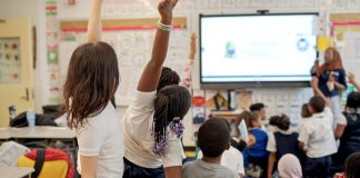 Should Schools Give Students Money to Invest in Their Futures? Should Schools Give Students Money to Invest in Their Futures?