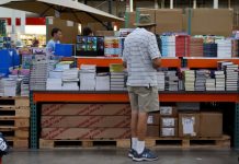 ‘Costco, Don’t Give Up on America As a Nation of Readers’: The Week 1 Winner of Our Summer Reading Contest ‘Costco, Don’t Give Up on America As a Nation of Readers’: The Week 1 Winner of Our Summer Reading Contest