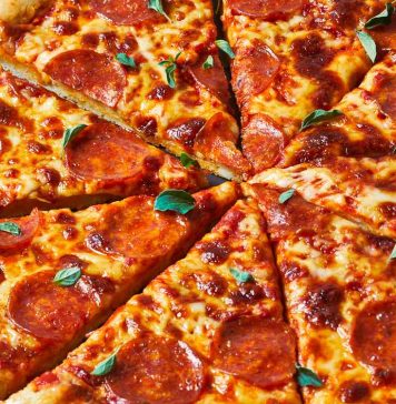 Savoring the Best Pizza in Strasskirchen: A Culinary Journey Savoring the Best Pizza in Strasskirchen: A Culinary Journey