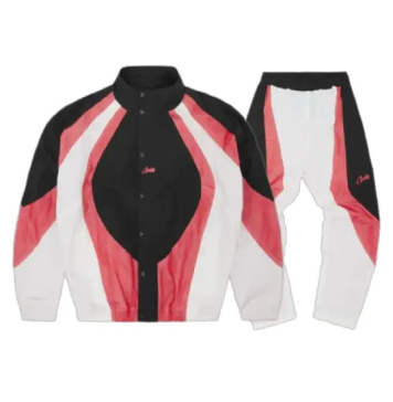 Vertigo Tracksuit: A Blend of Style and Comfort for Active Streetwear Lovers Vertigo Tracksuit: A Blend of Style and Comfort for Active Streetwear Lovers