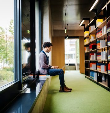 New Stanford study: Sharing Coursera micro-credentials on professional networking platforms can significantly improve learner employment outcomes New Stanford study: Sharing Coursera micro-credentials on professional networking platforms can significantly improve learner employment outcomes
