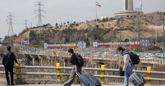 Weekly Student News Quiz:  War, Blizzard, Monkey