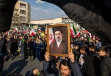 Weekly Student News Quiz: Iran, Midterms, Hot Air Balloon Weekly Student News Quiz: Iran, Midterms, Hot Air Balloon