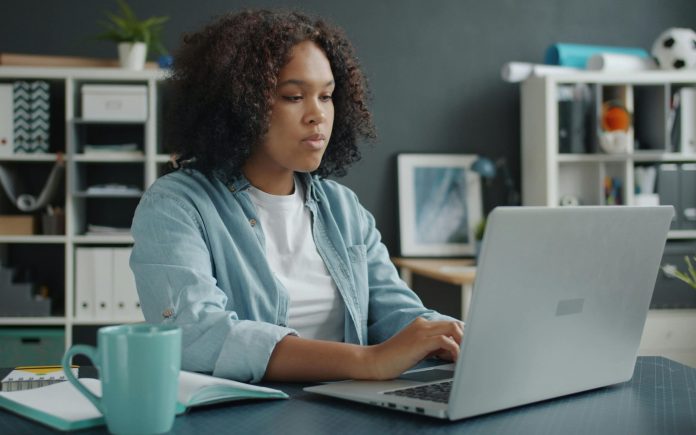 How to Become a Virtual Assistant from Scratch How to Become a Virtual Assistant from Scratch
