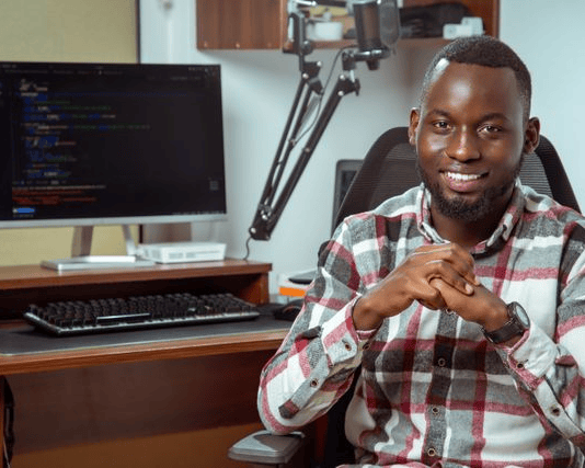 Learn Python by Doing, Not Just Watching Learn Python by Doing, Not Just Watching